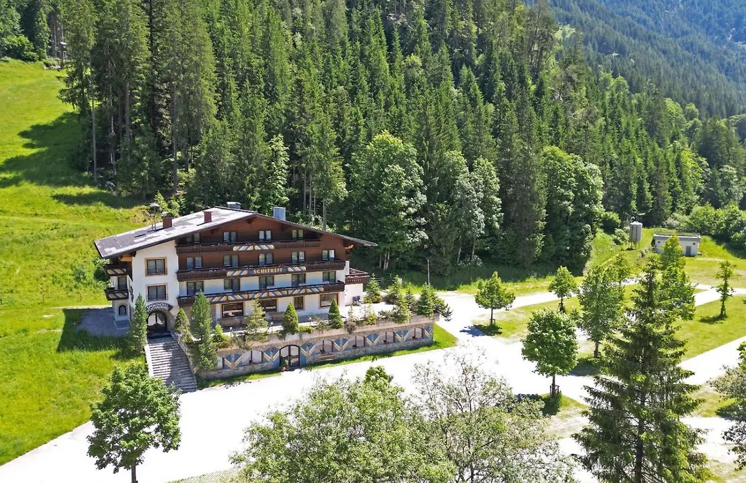 Sporthotel Flachauwinkl-1